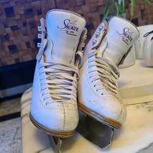 JACKSON soft skate 380 White Figure Skates
